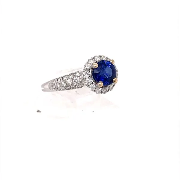 Fashion Ring Image 2 Van Atkins Jewelers New Albany, MS