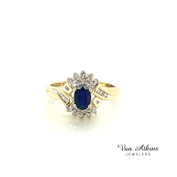 0.50 Carat Oval Sapphire Rings - Women's Van Atkins Jewelers New Albany, MS