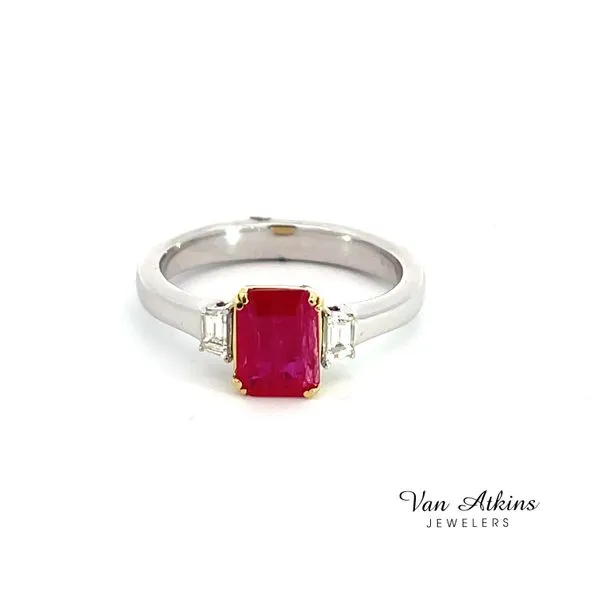 1.23 Carat Colored Stone Rings - Women's Van Atkins Jewelers New Albany, MS