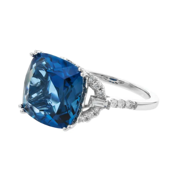 9.25 Carat Colored Stone Rings - Women's Image 2 Van Atkins Jewelers New Albany, MS