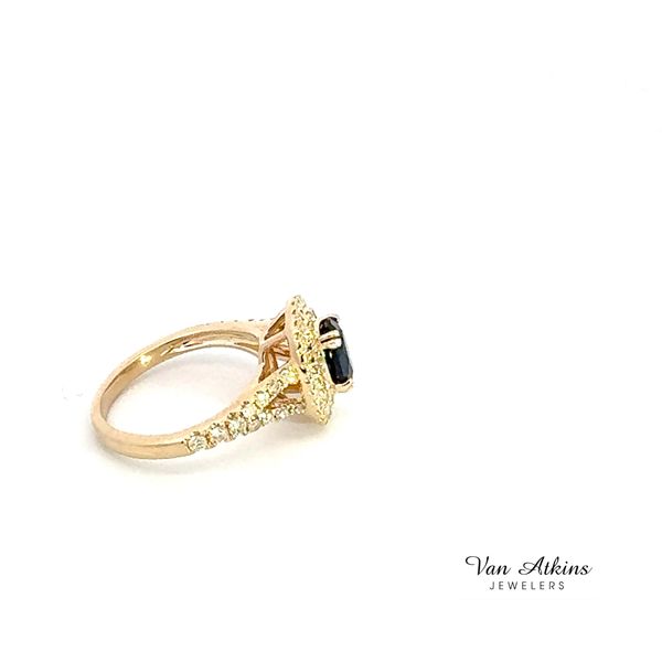 1.62 Carat Colored Stone Rings - Women's Image 2 Van Atkins Jewelers New Albany, MS