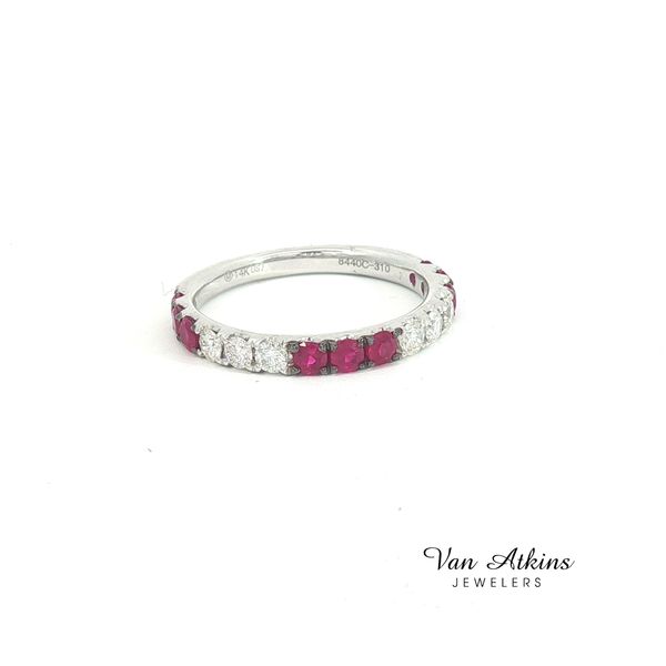 1.03 Carat Colored Stone Rings - Women's Van Atkins Jewelers New Albany, MS