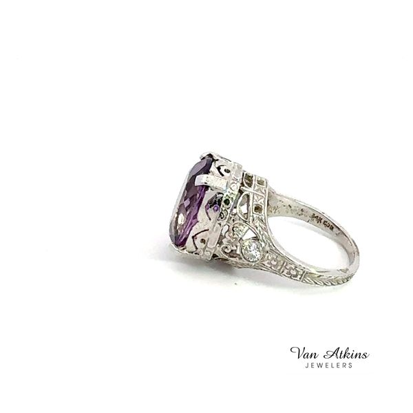 0.25 Carat Estate Color Stone Ring Image 3 Van Atkins Jewelers New Albany, MS