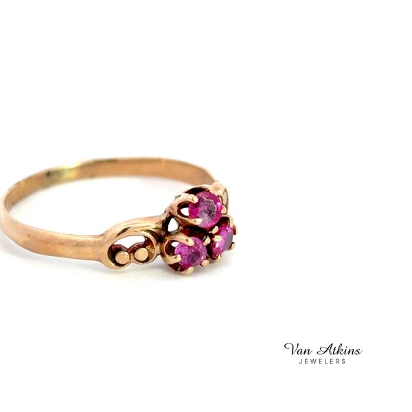 Estate Color Stone Ring Image 3 Van Atkins Jewelers New Albany, MS
