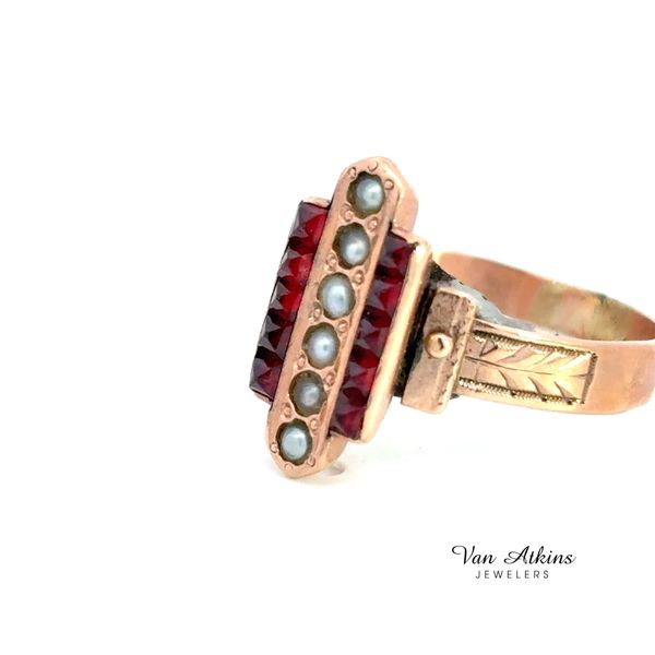 Estate Color Stone Ring Image 2 Van Atkins Jewelers New Albany, MS