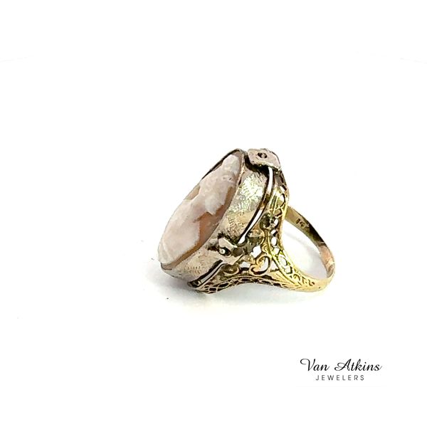 Estate Color Stone Rings Image 3 Van Atkins Jewelers New Albany, MS