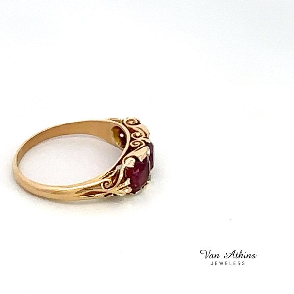 1.54 Carat Estate Color Stone Ring Image 2 Van Atkins Jewelers New Albany, MS