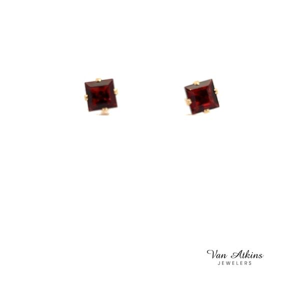 Garnet Earrings Image 4 Van Atkins Jewelers New Albany, MS