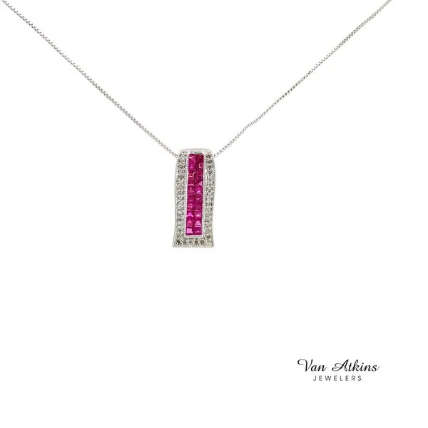 1.40 Carat Color Stone Necklace Van Atkins Jewelers New Albany, MS