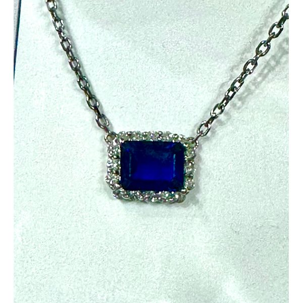 3.09 Carat Diamond Pendants/Necklaces Van Atkins Jewelers New Albany, MS