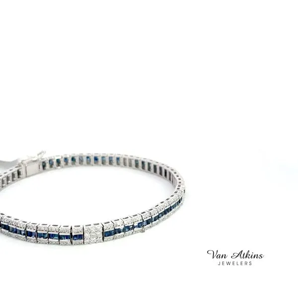 5.56 Carat Color Stone Bracelet Image 2 Van Atkins Jewelers New Albany, MS