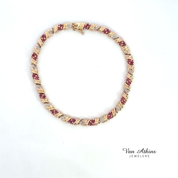 1.05 Carat Color Stone Bracelet Van Atkins Jewelers New Albany, MS