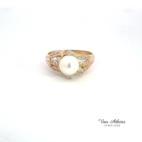 0.25 Carat Pearl Ring Van Atkins Jewelers New Albany, MS