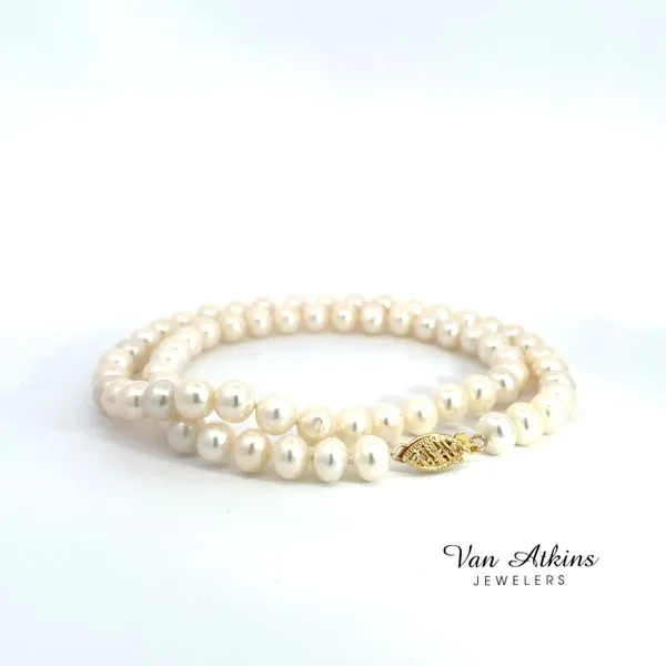 Pearl Pendants/Necklaces Van Atkins Jewelers New Albany, MS