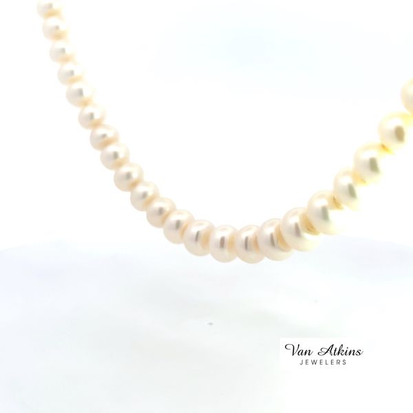 Pearl Necklace Image 4 Van Atkins Jewelers New Albany, MS
