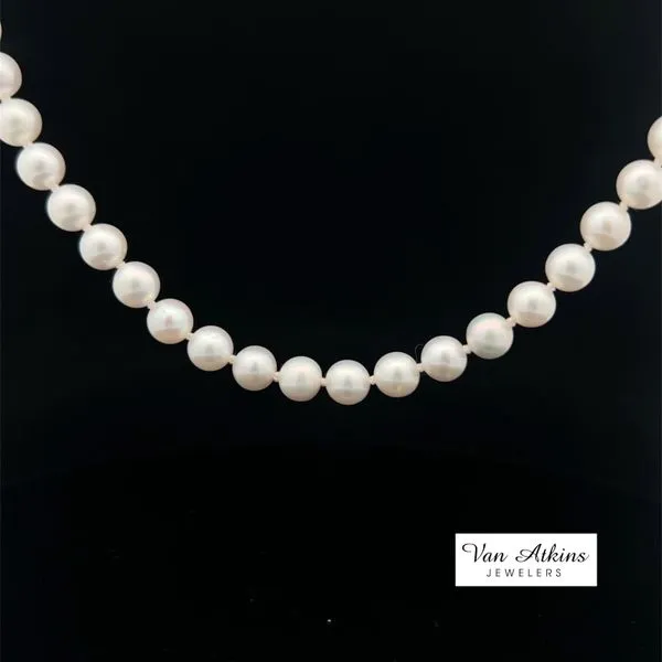 7.0 mm Pearl Pendants/Necklaces Van Atkins Jewelers New Albany, MS