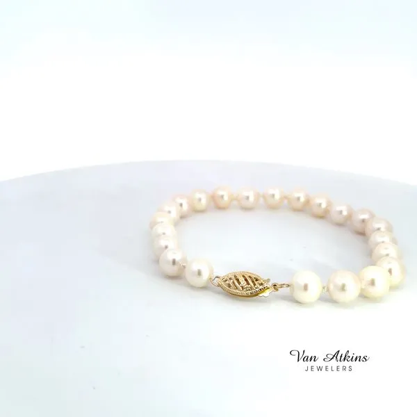 Pearl Bracelet Image 2 Van Atkins Jewelers New Albany, MS