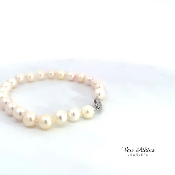 Pearl Bracelet Image 2 Van Atkins Jewelers New Albany, MS