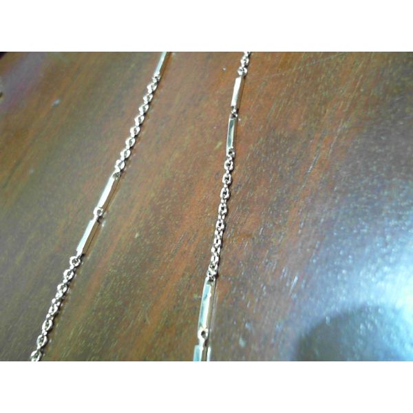 Precious Metal (No Stones) Pendants / Necklaces Van Atkins Jewelers New Albany, MS