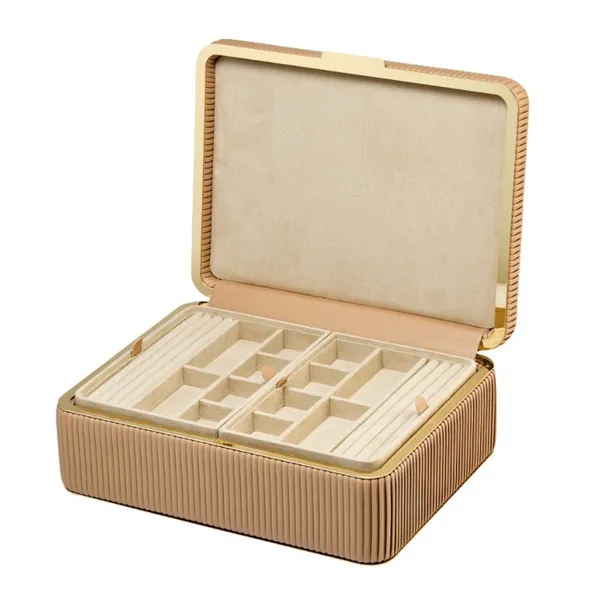Bella Large Jewelry Box - Mocha Image 3 Van Atkins Jewelers New Albany, MS