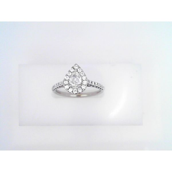 Pear-Cut Diamond Halo Engagement Ring Vandenbergs Fine Jewellery Winnipeg, MB