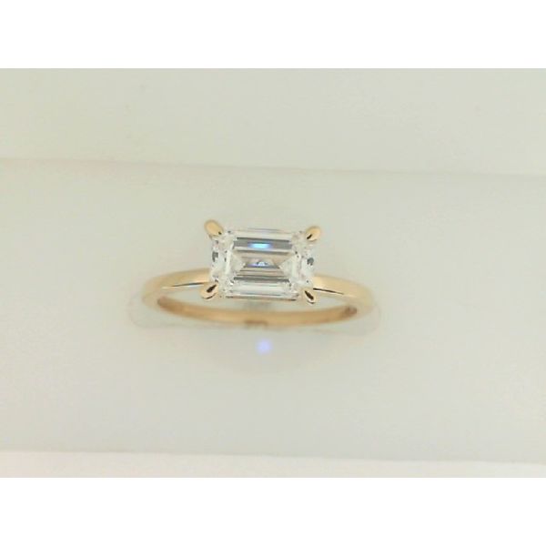 14K Gold Emerald Cut Diamond Engagement Ring Vandenbergs Fine Jewellery Winnipeg, MB