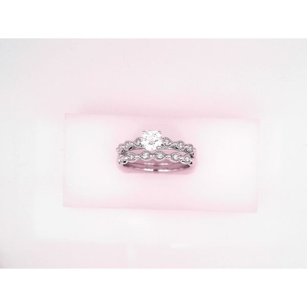 10K White Gold Diamond Bridal Set Vandenbergs Fine Jewellery Winnipeg, MB
