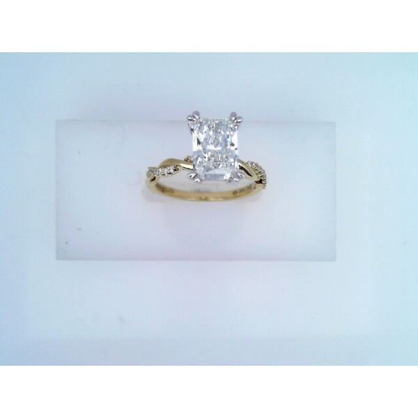 14K Two-Tone Gold Radiant-Cut Diamond Engagement Ring Vandenbergs Fine Jewellery Winnipeg, MB