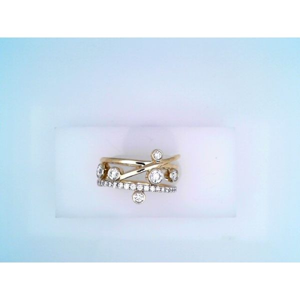 14K Yellow Gold Diamond Ring Vandenbergs Fine Jewellery Winnipeg, MB