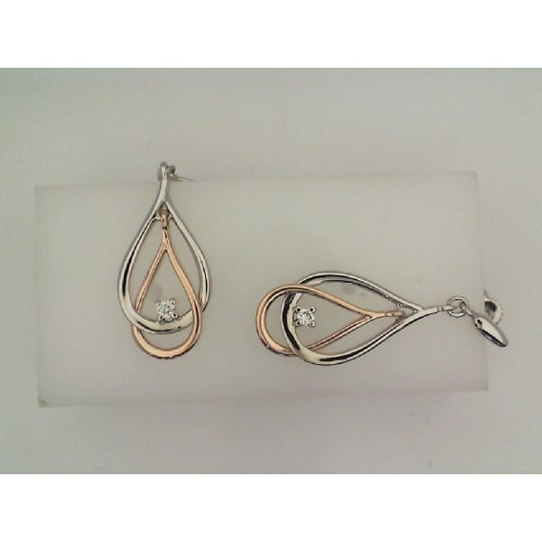 10K Two-Tone Diamond Earrings Vandenbergs Fine Jewellery Winnipeg, MB