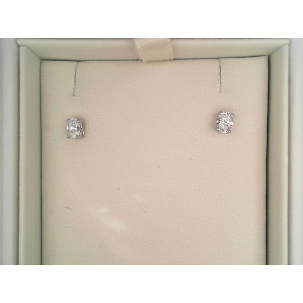 10K White Gold Oval Diamond Studs Vandenbergs Fine Jewellery Winnipeg, MB