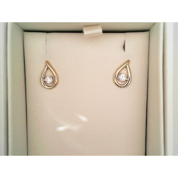 10K Yellow Gold Diamond Teardrop Earrings Vandenbergs Fine Jewellery Winnipeg, MB