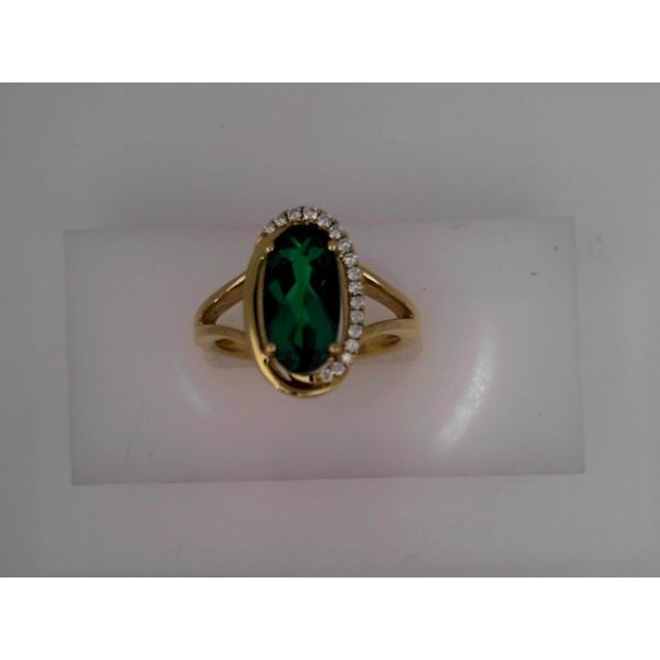 14K Gold Emerald & Diamond Ring Vandenbergs Fine Jewellery Winnipeg, MB