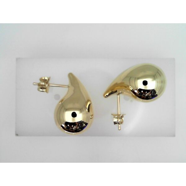 10K Yellow Gold Teardrop Earrings Vandenbergs Fine Jewellery Winnipeg, MB