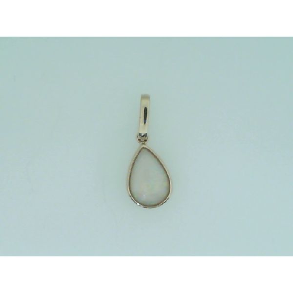 14K Yellow Gold Australian Opal Pendant Vandenbergs Fine Jewellery Winnipeg, MB