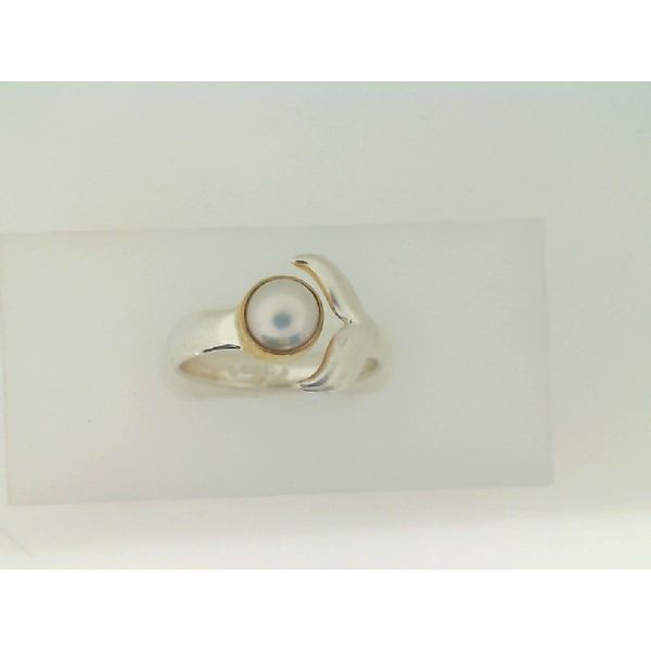 Sterling Silver & 22K Gold Vermeil Pearl  Vandenbergs Fine Jewellery Winnipeg, MB