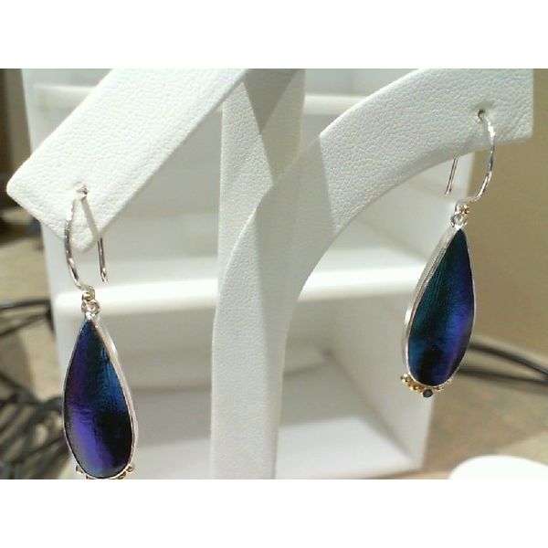 Black Mother of Pearl & Sapphire Earrings Vandenbergs Fine Jewellery Winnipeg, MB