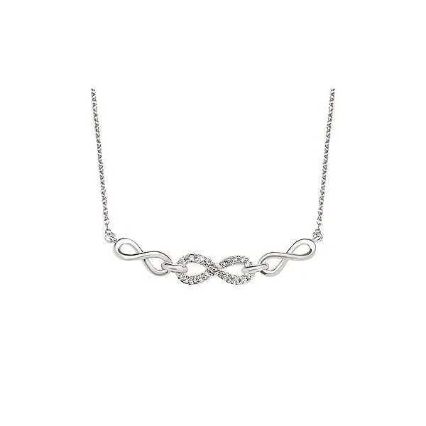 Sterlling Necklace or Meddalion Van Horn Jewelers Owego, NY
