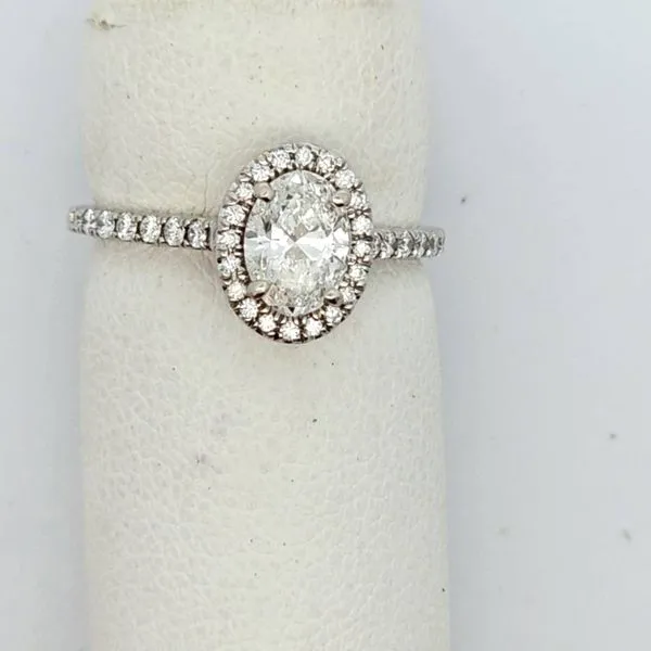 Radiant Sparkle: 14K White Gold Halo Style Diamond Engage...