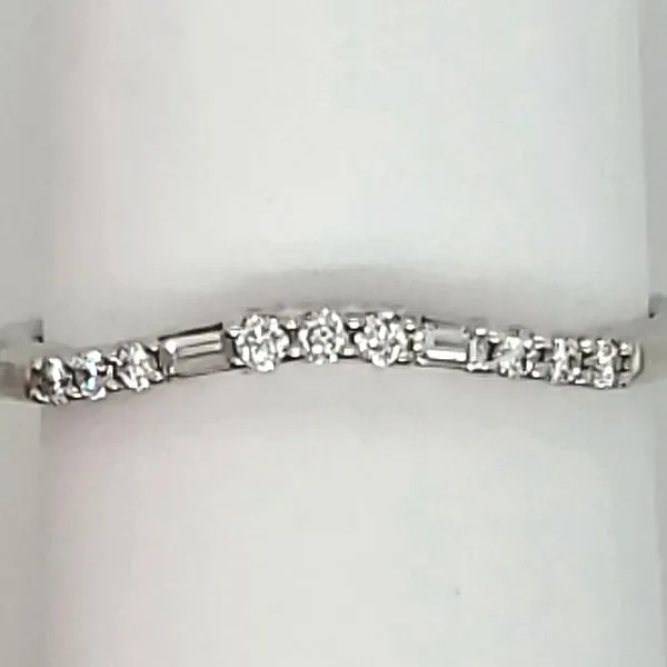 DIAMOND RING | CURVED DIAMOND BAND | ROUND DIAMONDS | BAGUETTE DIAMONDS 1/4 CARAT TOTAL DIAMOND WEIGHT Van Scoy Jewelers Wyomissing, PA