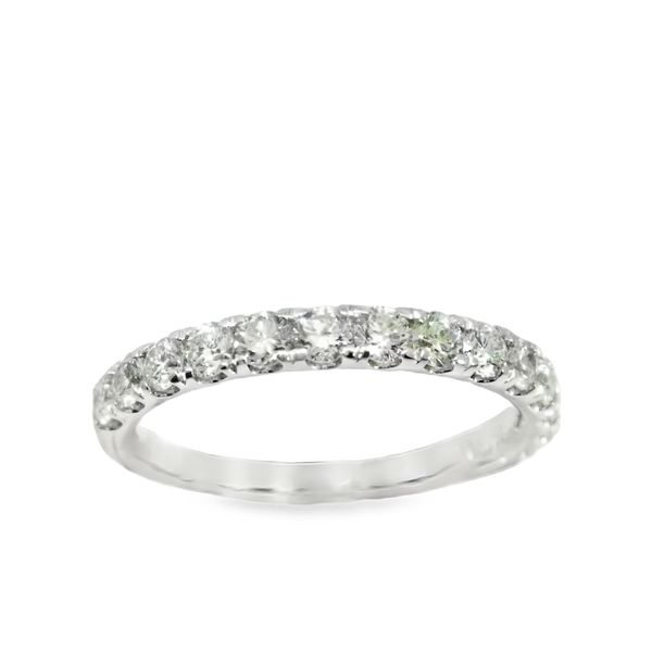 Anniversary Ring Van Scoy Jewelers Wyomissing, PA