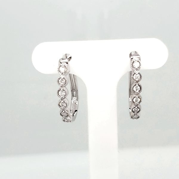 Diamond Earrings Image 2 Van Scoy Jewelers Wyomissing, PA