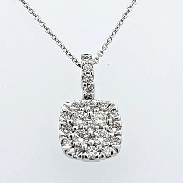 Diamond Pendant Van Scoy Jewelers Wyomissing, PA