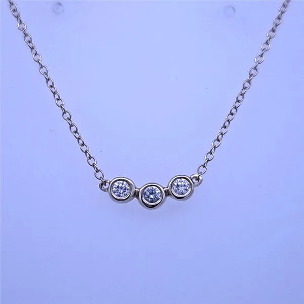 14K White Gold Diamond Pendant - 0.16 CTW | Elegant & Tim...