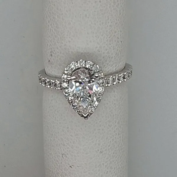 Stunning 1.19 CT Pear Cut Lab-Grown Diamond Engagement Ri...