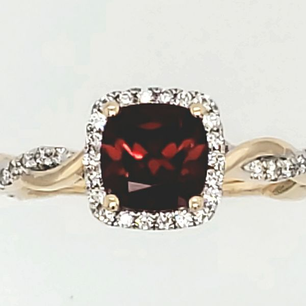 GEMSTONE RING | GARNET | GARNET AND DIAMOND RING | 14 KARAT YELLOW GOLD Van Scoy Jewelers Wyomissing, PA