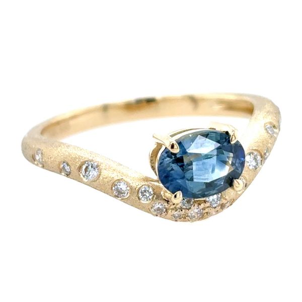 Dilamani Montana Sapphire & Diamond Contour Ring – 0.98 CT Sapphire Van Scoy Jewelers Wyomissing, PA