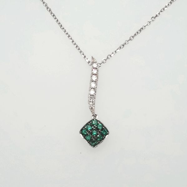 Emerald Pendant Van Scoy Jewelers Wyomissing, PA