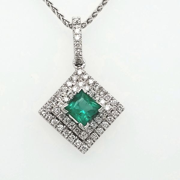 Emerald Pendant Van Scoy Jewelers Wyomissing, PA