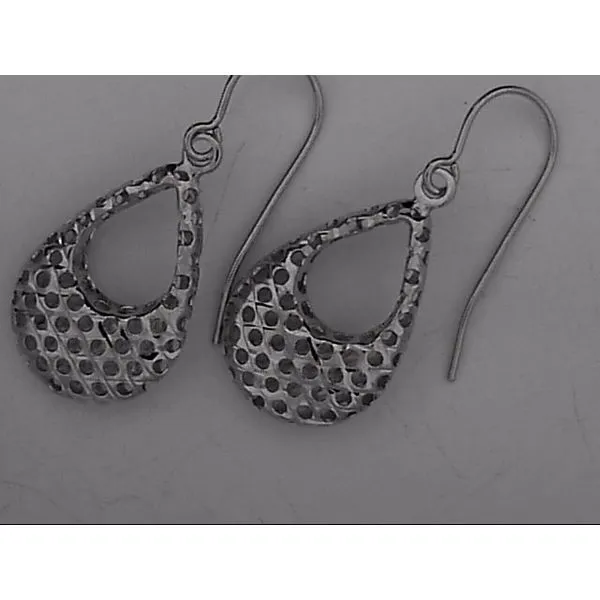Lady's Dangle Gold Earrings Van Scoy Jewelers Wyomissing, PA